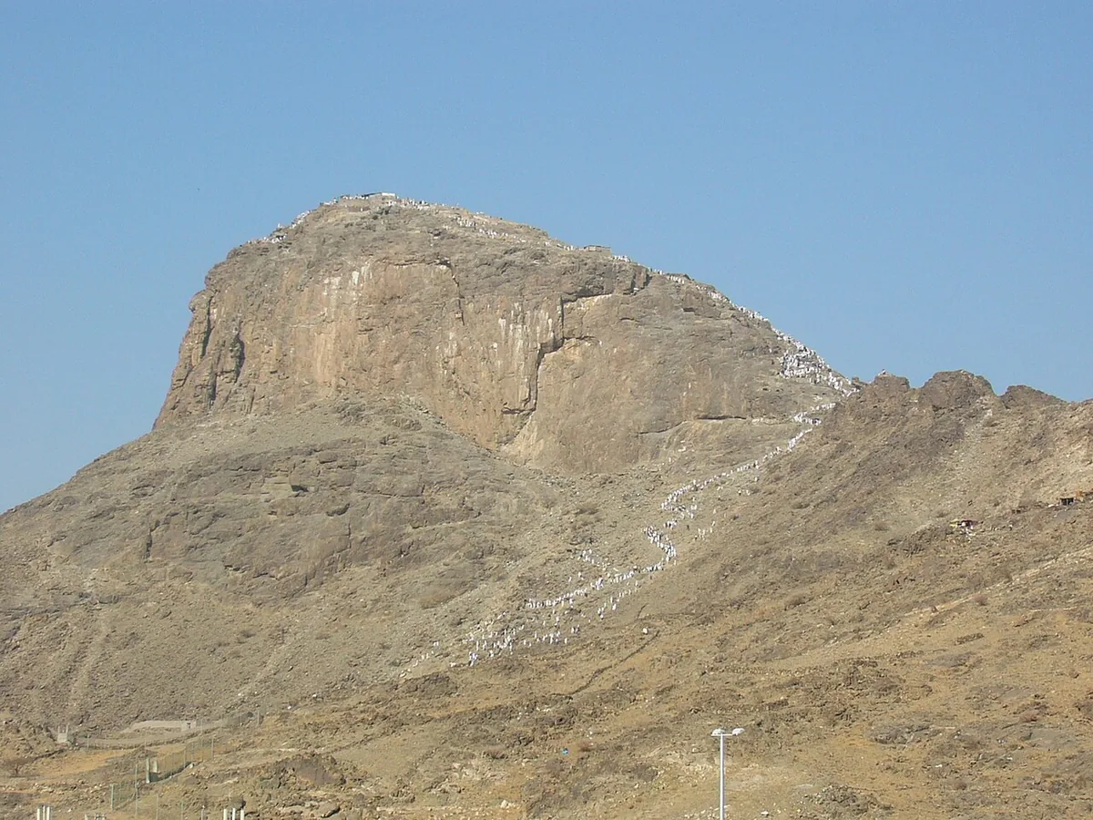Le mont Jabal al-Nour près de La Mecque, qui abrite la grotte de Hira où Mahomet reçut la première révélation
